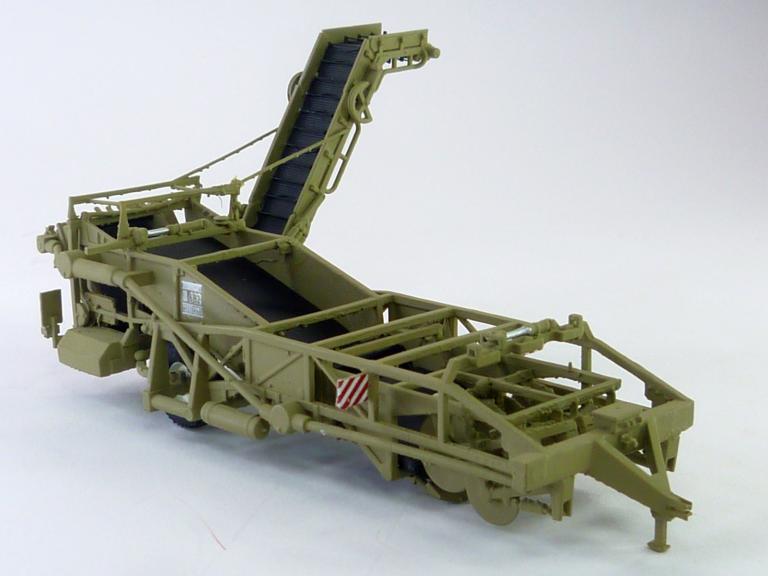 Preview: Kartoffelrodelader Fortschritt E682 siena Arbeitsstellung 1/32